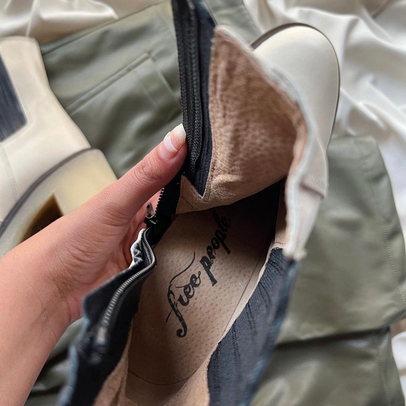 🤍✨ Free people Booties ✨🤍 - Picture 4 of 7
